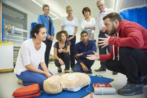 cpr group training w dummy