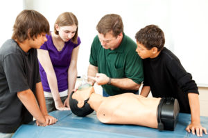 students-training-in-cpr-aed-first-aid